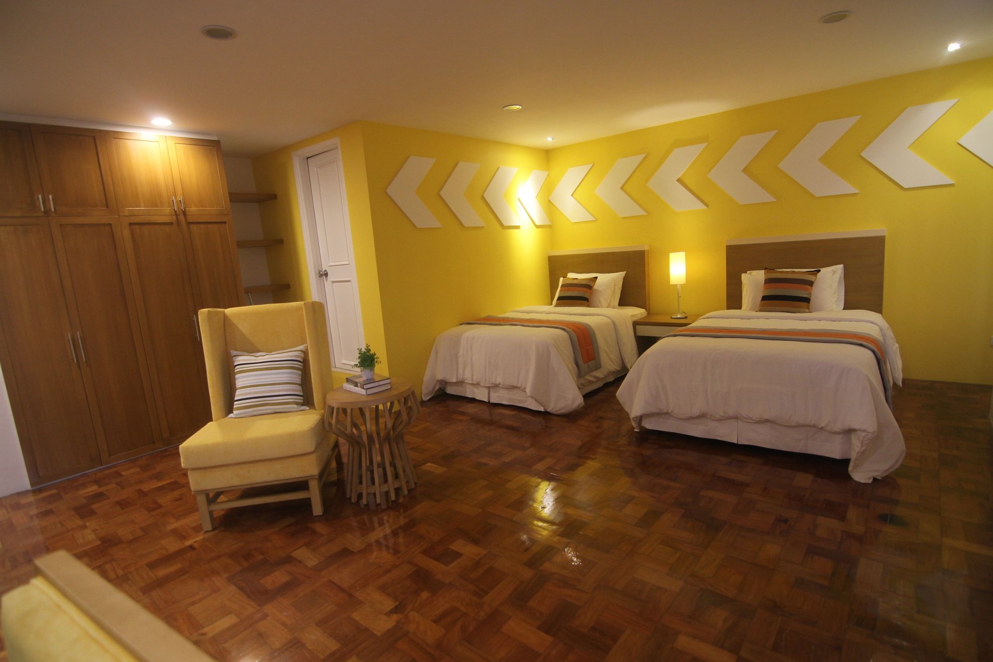 Reddoorz Plus @ Casino Street Makati Makati City Bagian luar foto