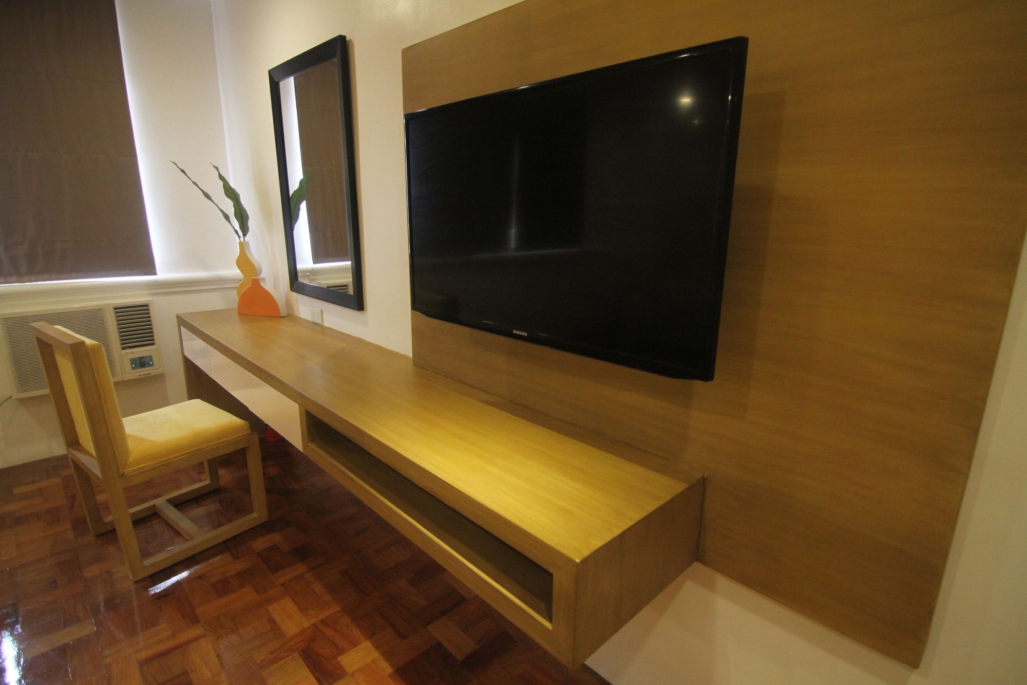 Reddoorz Plus @ Casino Street Makati Makati City Bagian luar foto