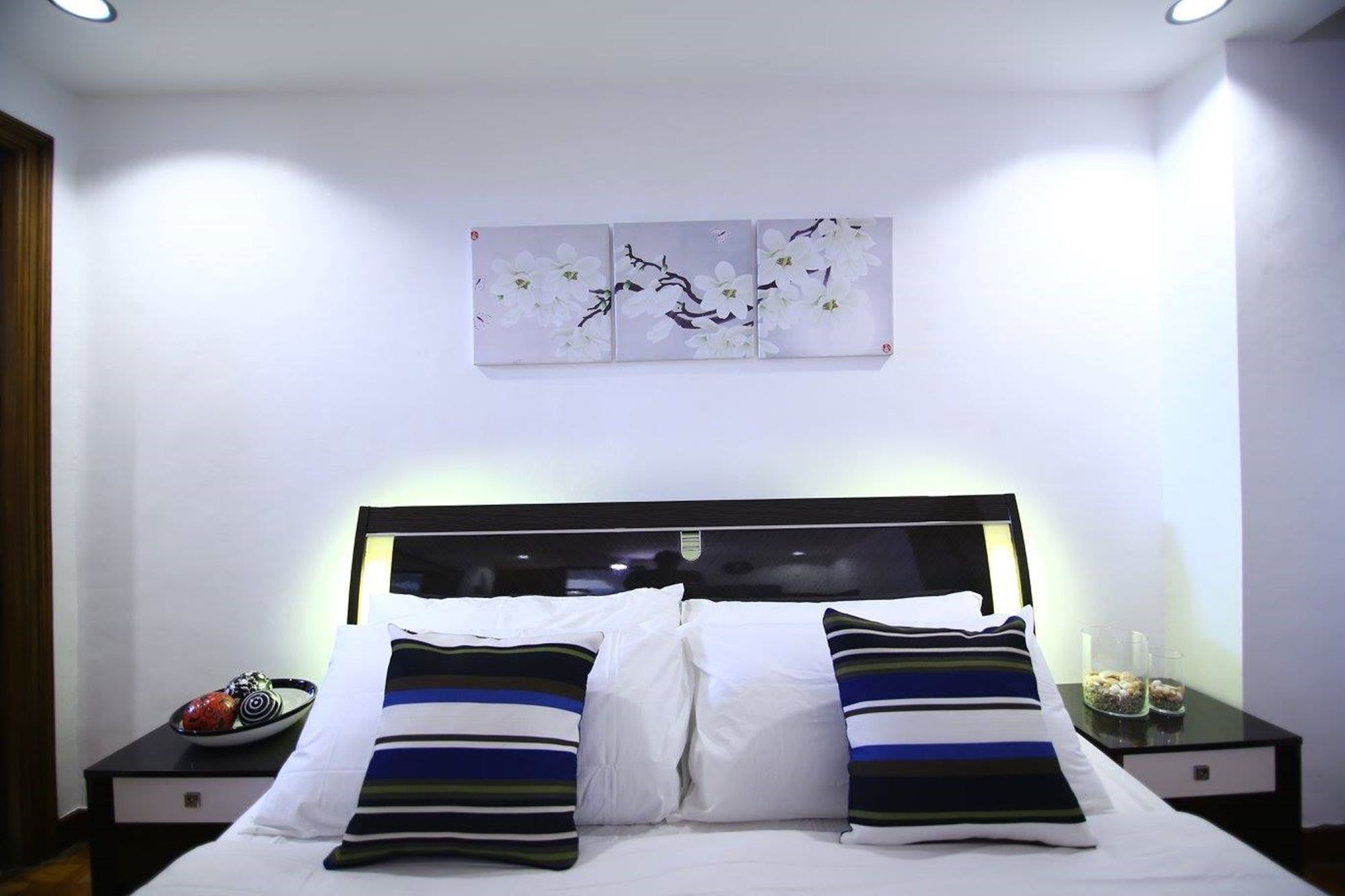 Reddoorz Plus @ Casino Street Makati Makati City Bagian luar foto
