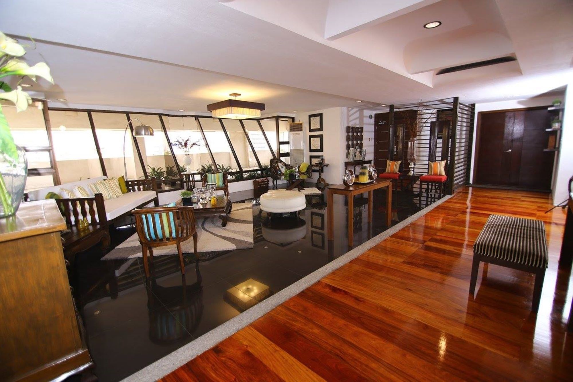 Reddoorz Plus @ Casino Street Makati Makati City Bagian luar foto